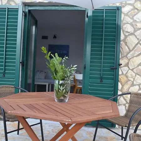 3 Masline 아파트 *